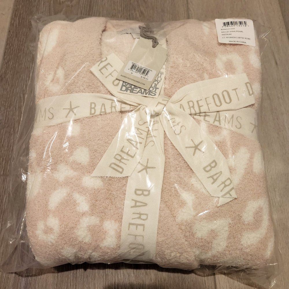 NWT Barefoot Dreams CozyChic Leopard Robe - Picture 3 of 3